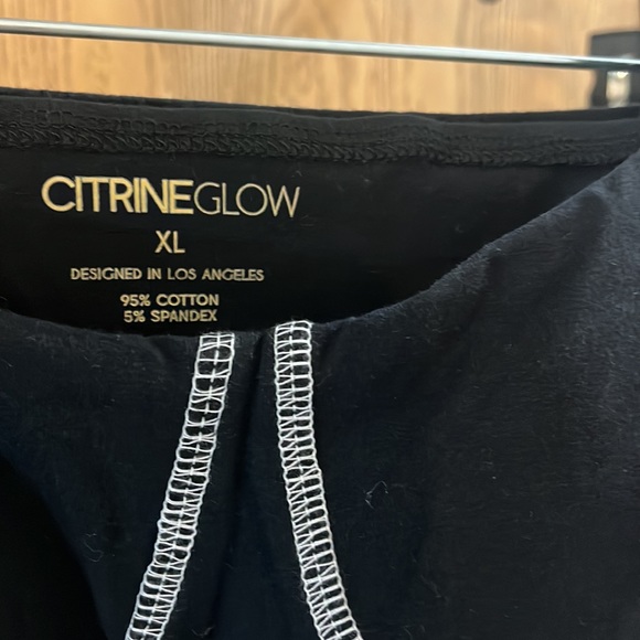 Black an whit strips work out 2 peace set - Picture 3 of 4